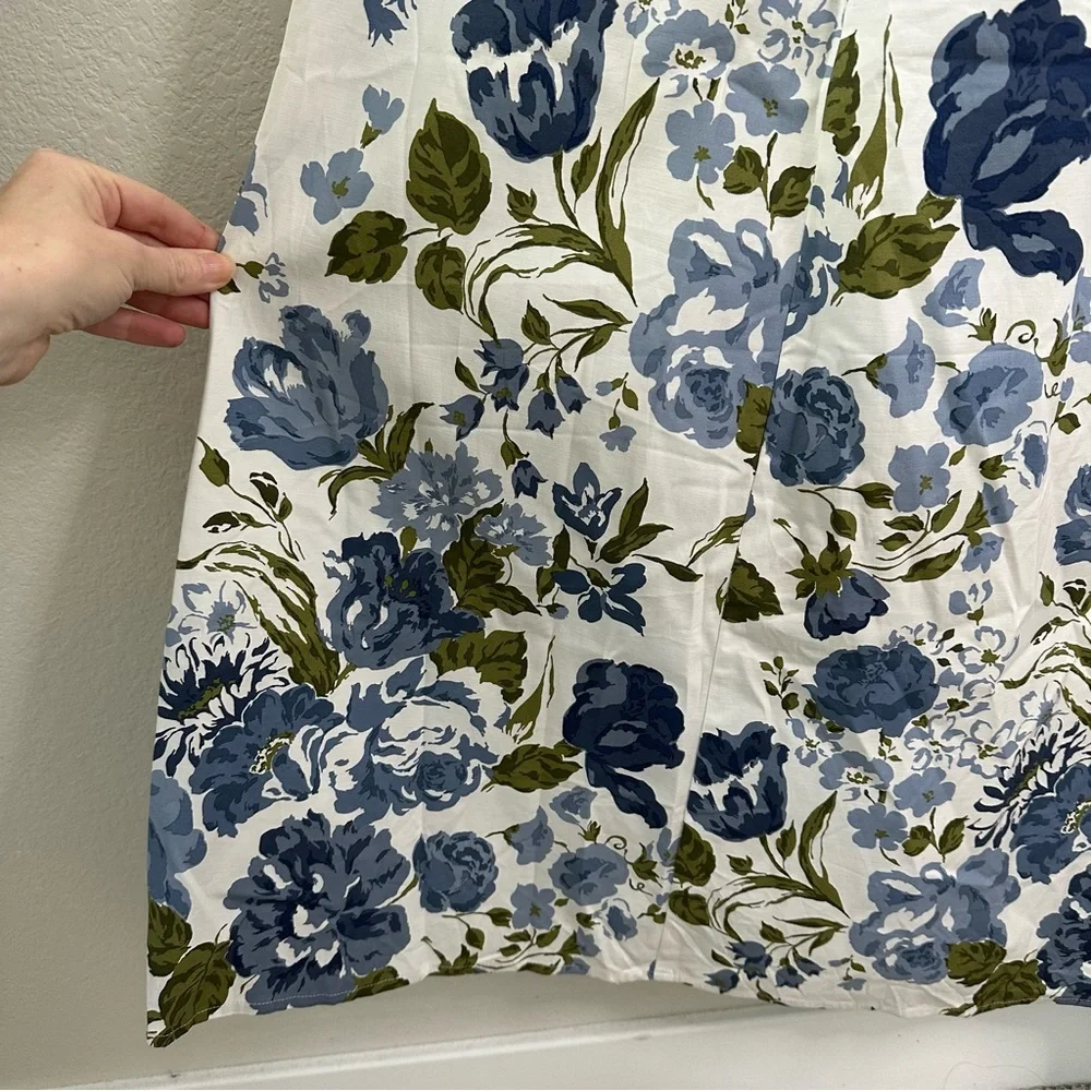 REFORMATION Kastoria Floral Blue and White Maxi Dress SZ US 2 - Picture 6 of 12